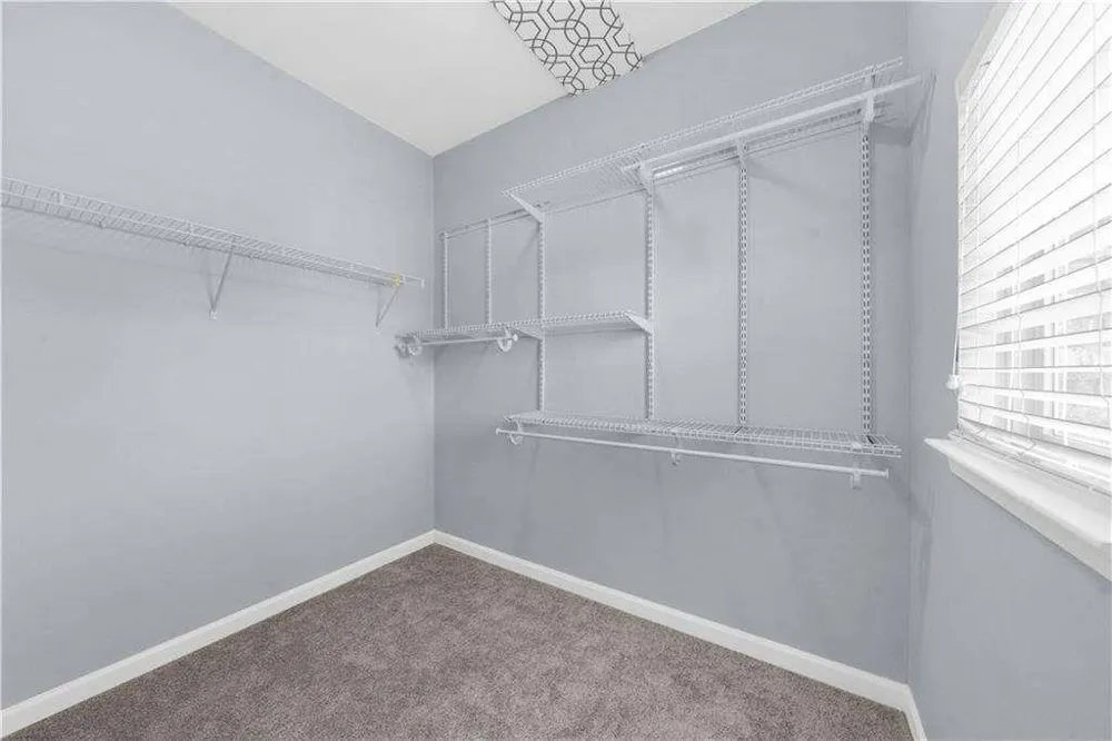 5435 Mirror Lake Drive Cumming, GA 30028
