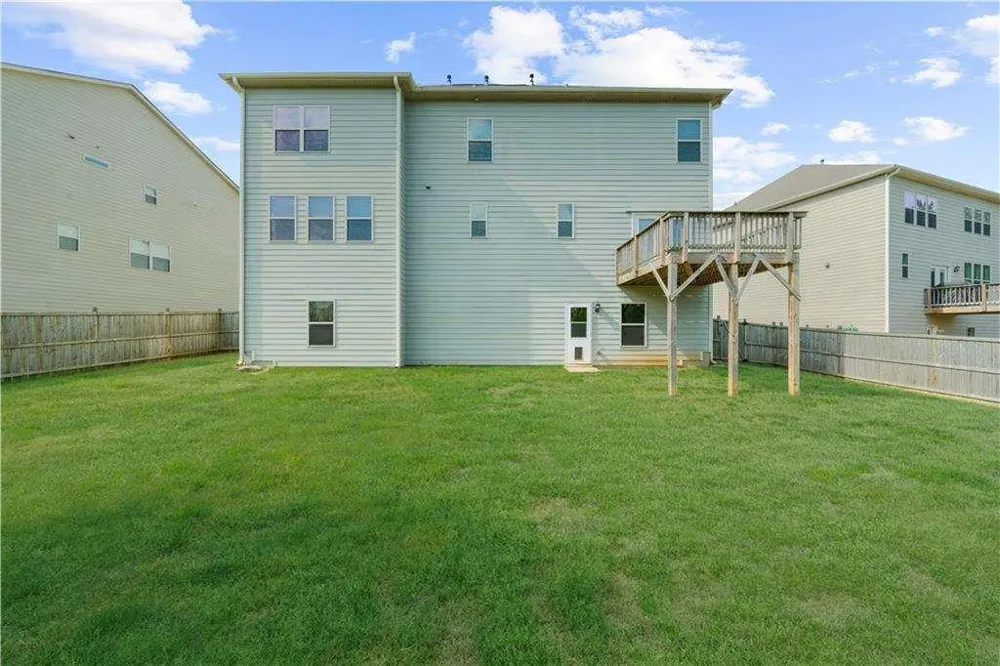 5435 Mirror Lake Drive Cumming, GA 30028