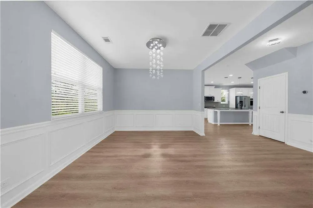 5435 Mirror Lake Drive Cumming, GA 30028