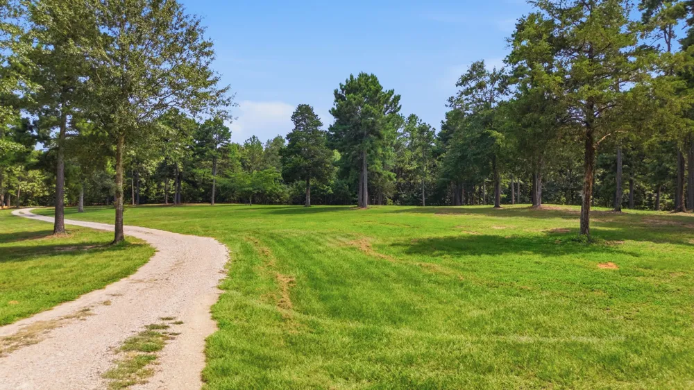 12842 Farm to Market 838 Overton, TX 75684