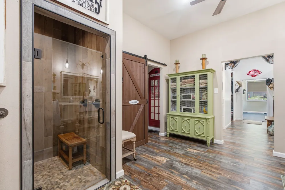 12842 Farm to Market 838 Overton, TX 75684