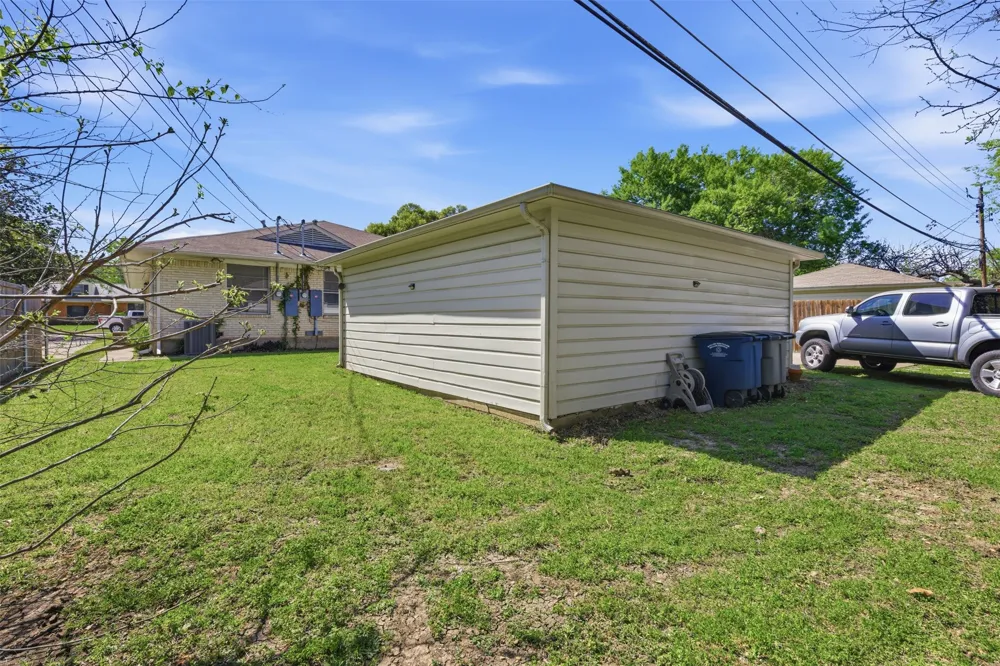 6565 Ascot Lane Dallas, TX 75214