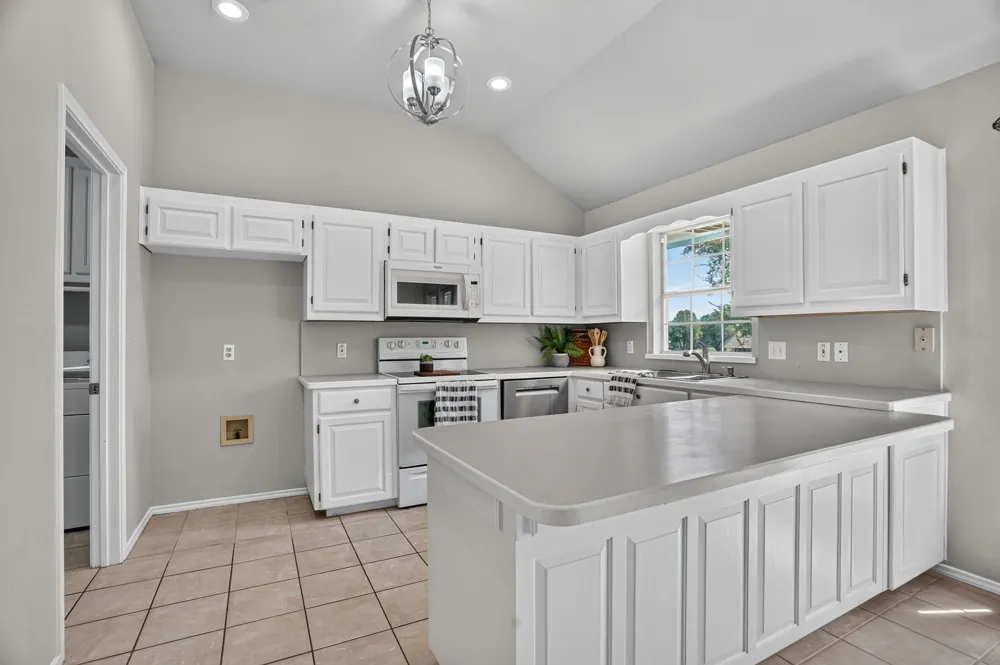 8730 Bellechase Road Granbury, TX 76049