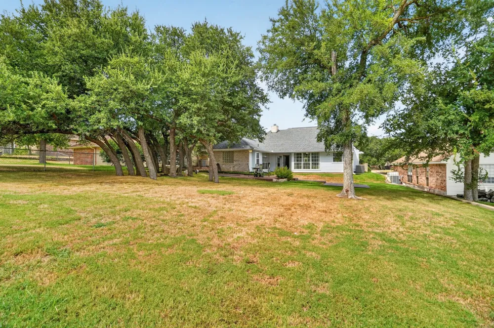 8730 Bellechase Road Granbury, TX 76049
