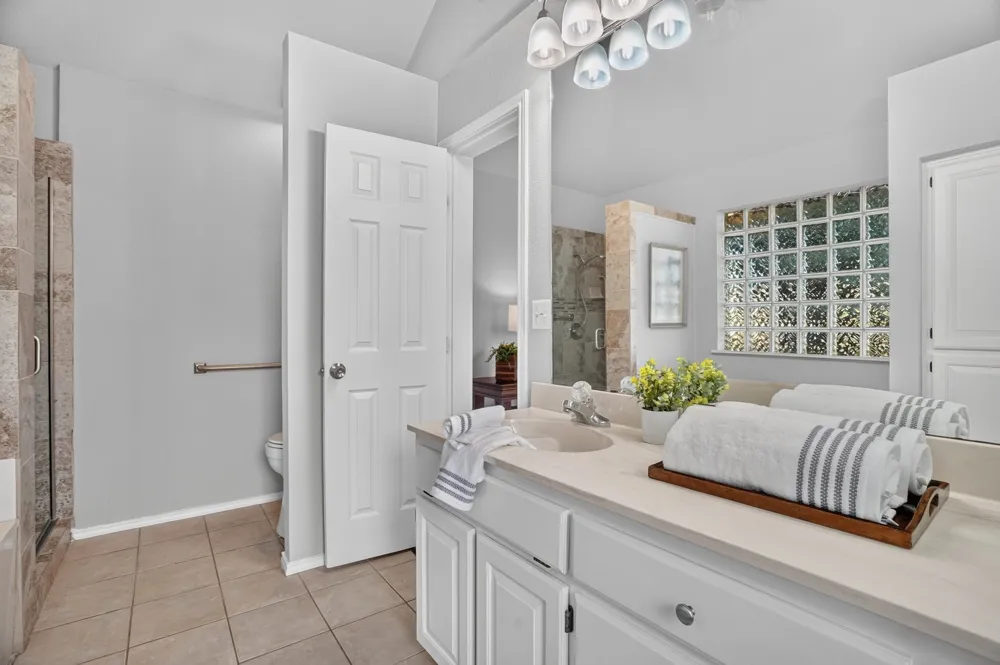 8730 Bellechase Road Granbury, TX 76049