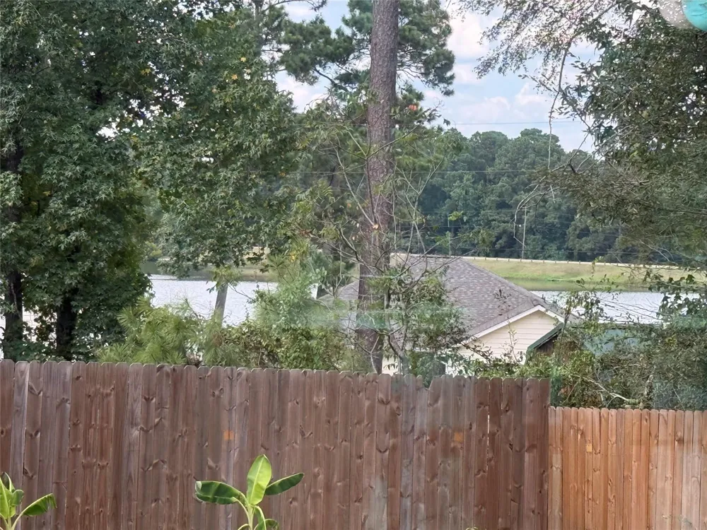 10595 Royal Andrews Conroe, TX 77303