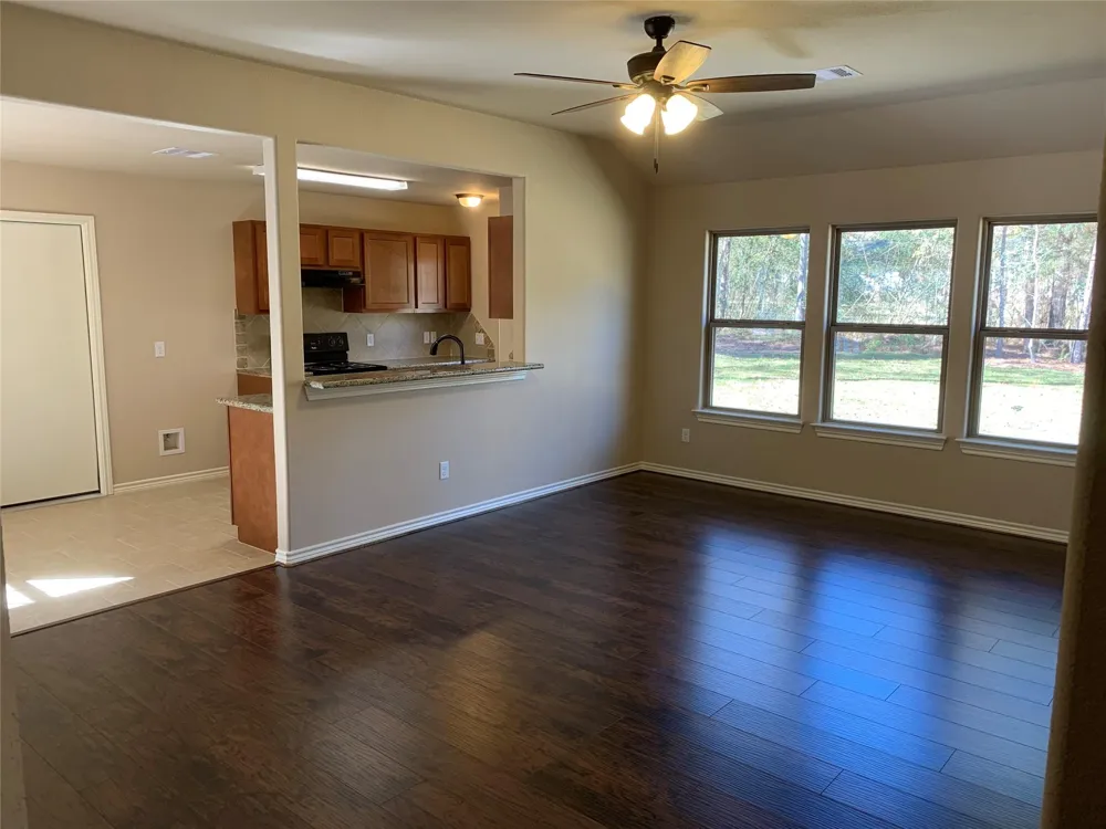 10595 Royal Andrews Conroe, TX 77303