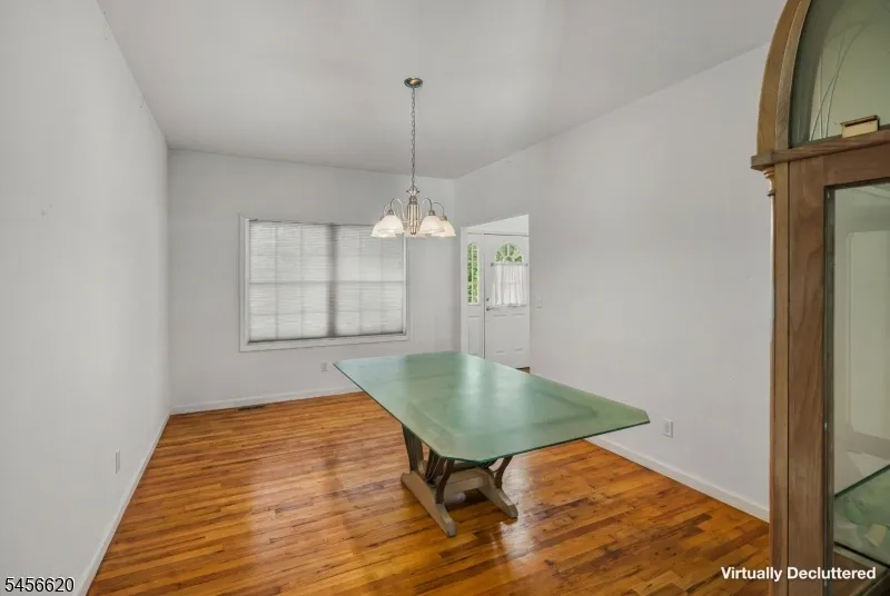 24 Swan Ln Jefferson, NJ 07849