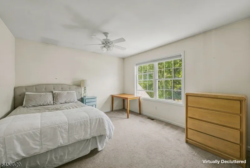 24 Swan Ln Jefferson, NJ 07849