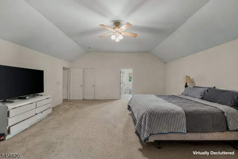 24 Swan Ln Jefferson, NJ 07849