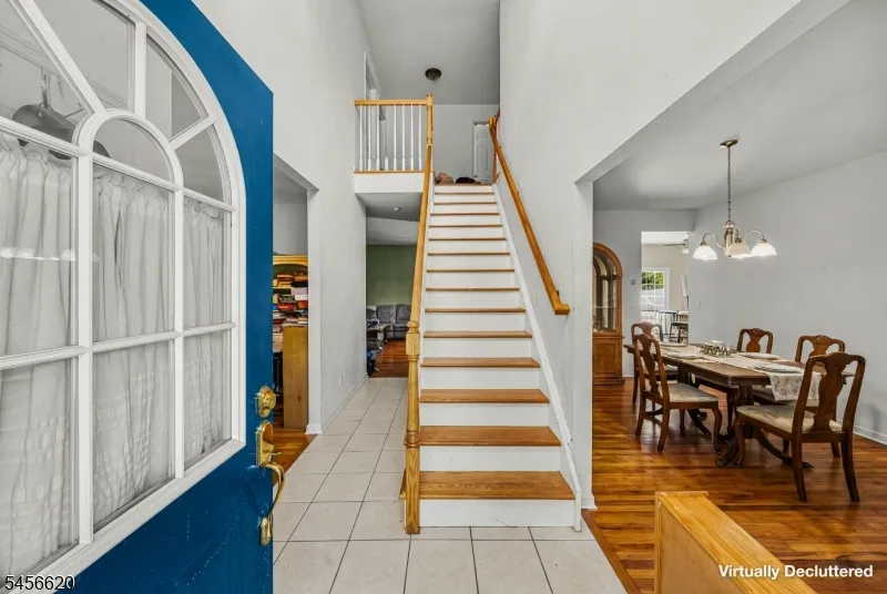 24 Swan Ln Jefferson, NJ 07849