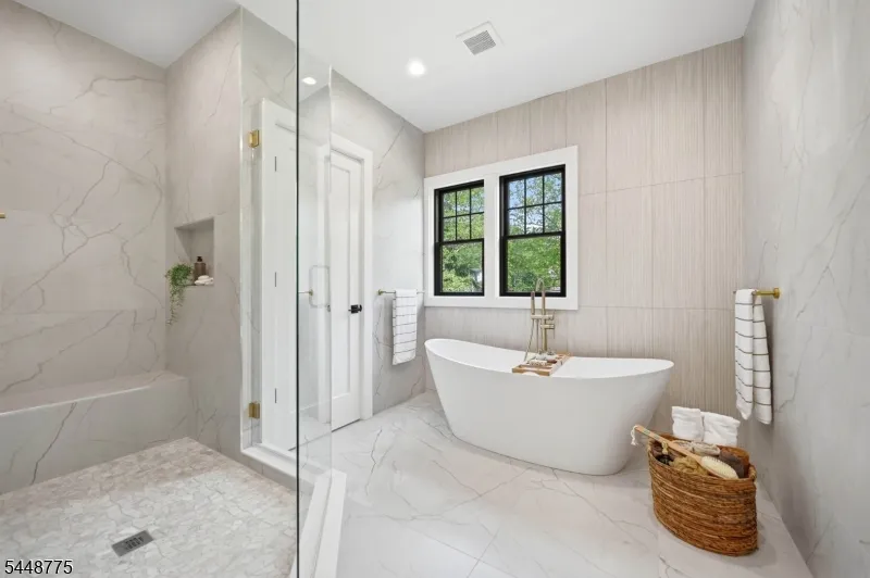 2 Barchester Way Westfield Town, NJ 07090