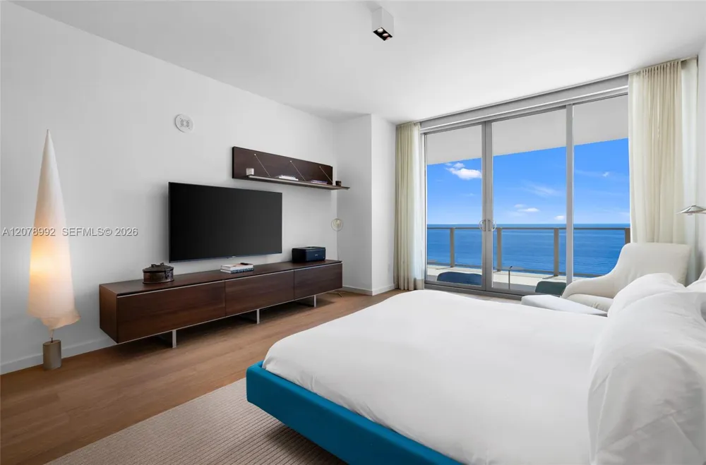 360 Ocean Dr #1102S Key Biscayne, FL 33149
