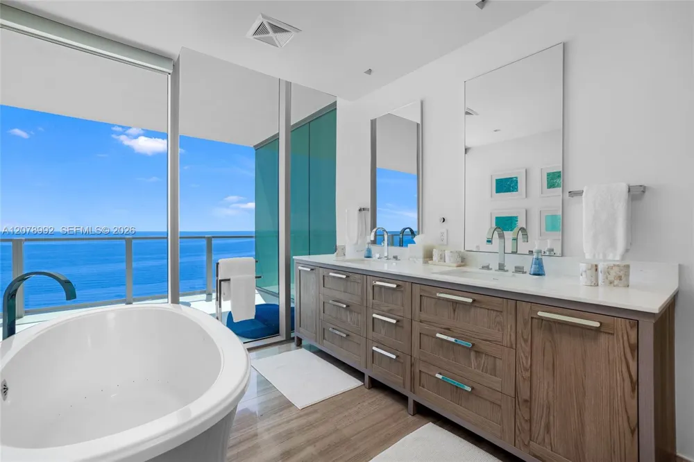 360 Ocean Dr #1102S Key Biscayne, FL 33149