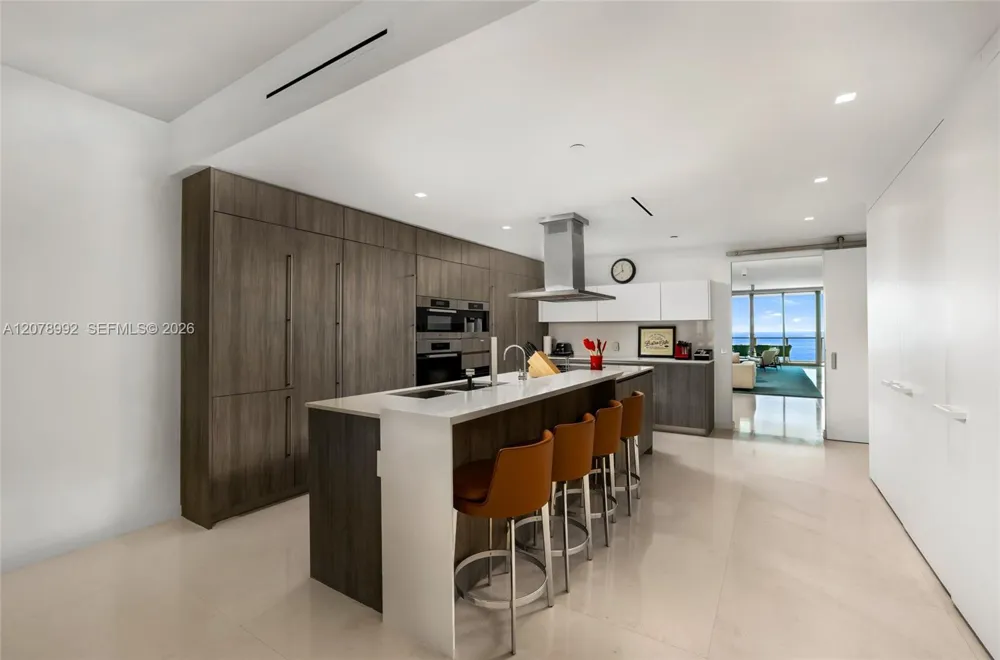 360 Ocean Dr #1102S Key Biscayne, FL 33149