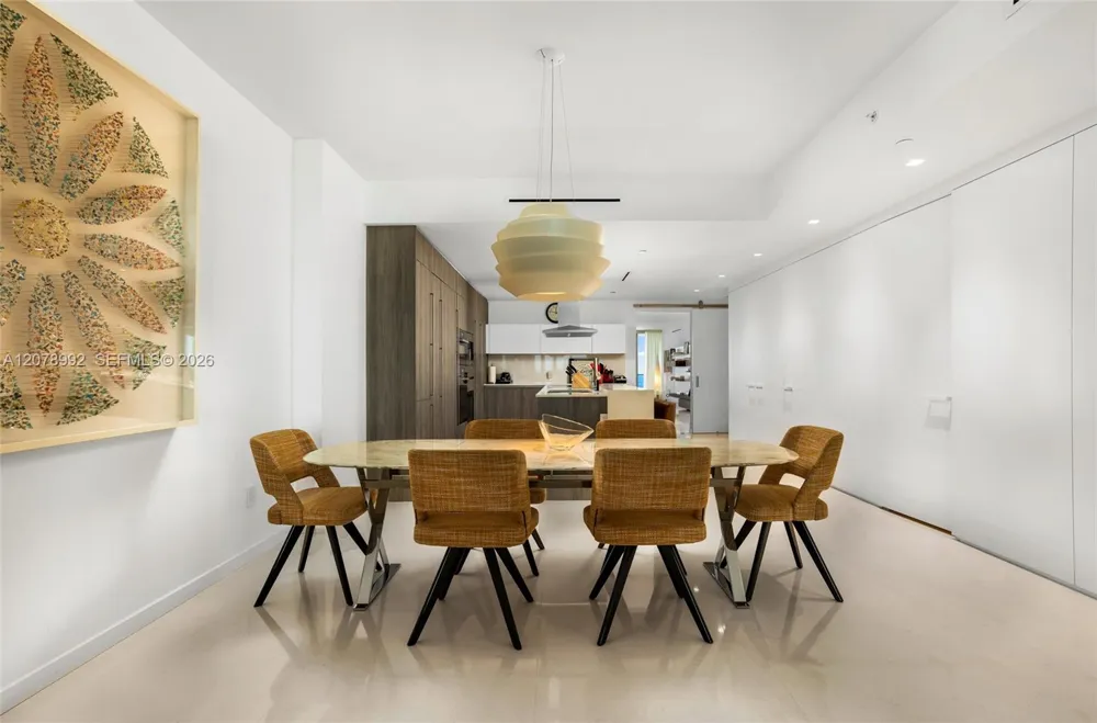 360 Ocean Dr #1102S Key Biscayne, FL 33149