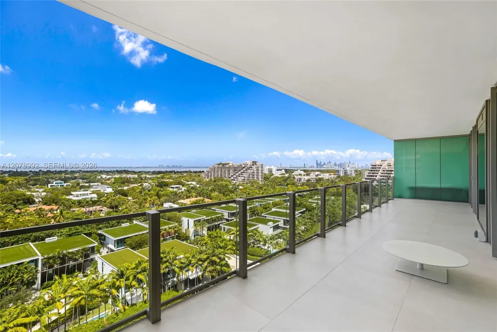 360 Ocean Dr #1102S Key Biscayne, FL 33149