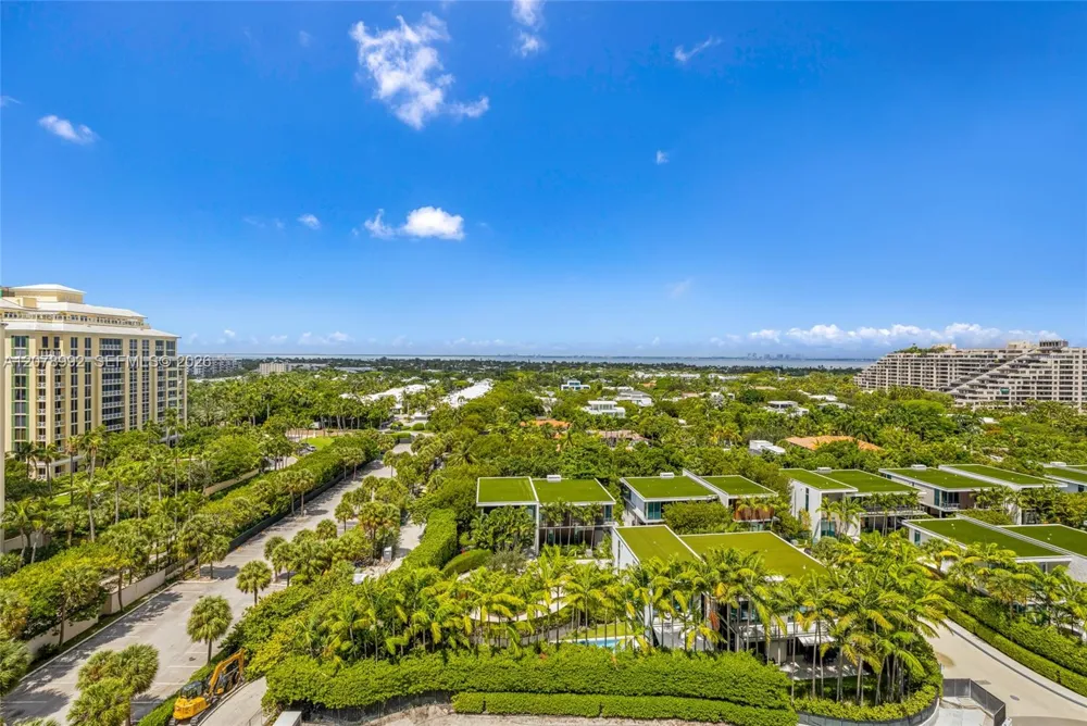 360 Ocean Dr #1102S Key Biscayne, FL 33149