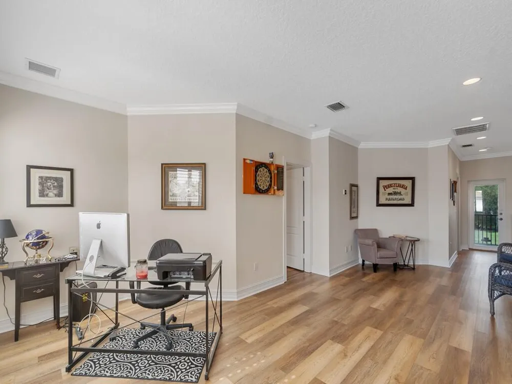 4555 BRIDGEPOINTE WAY #126 Vero Beach, FL 32967