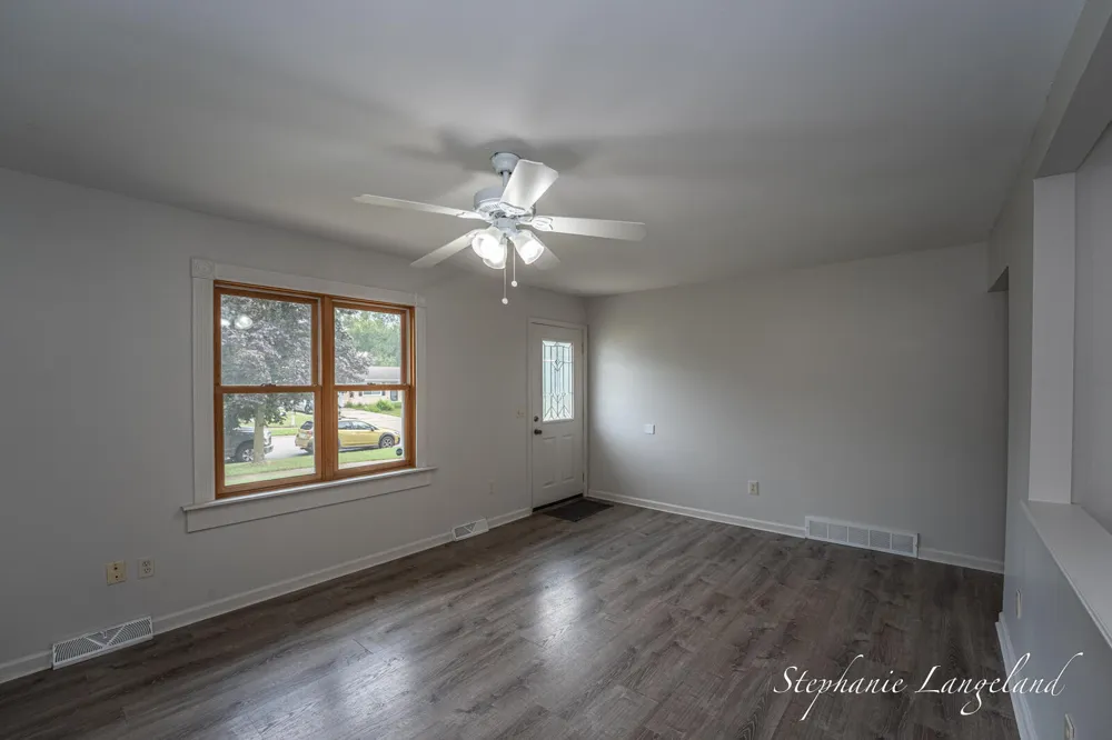 276 Homer Lane Coopersville City, MI 49404