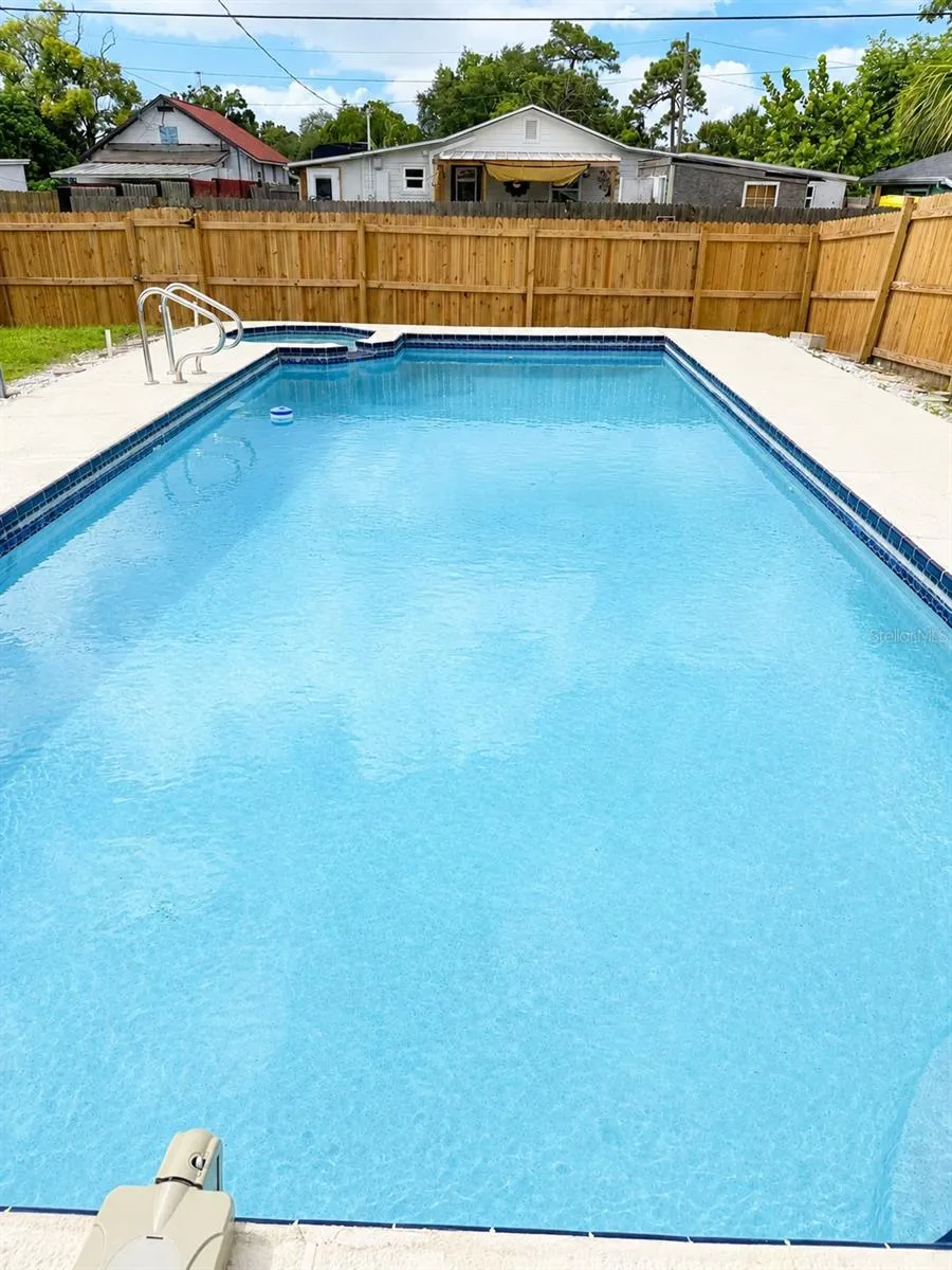 3770 50TH AVENUE St Petersburg, FL 33714