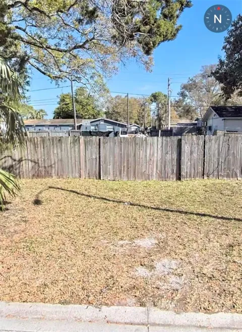 OAKLEY AVENUE S