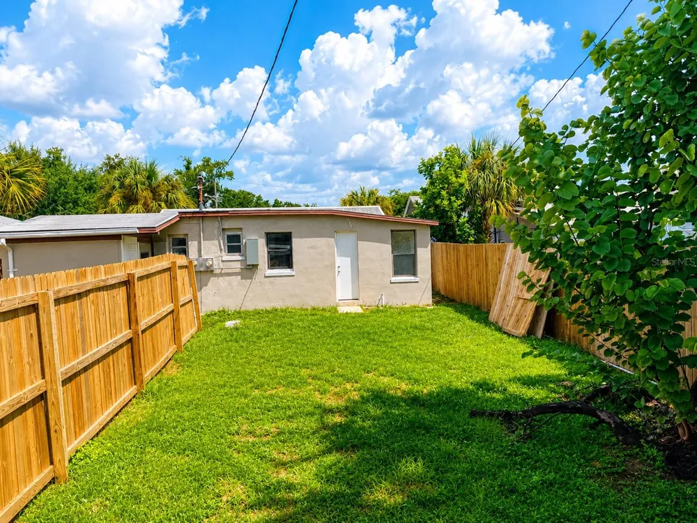 3714 50TH AVENUE St Petersburg, FL 33714