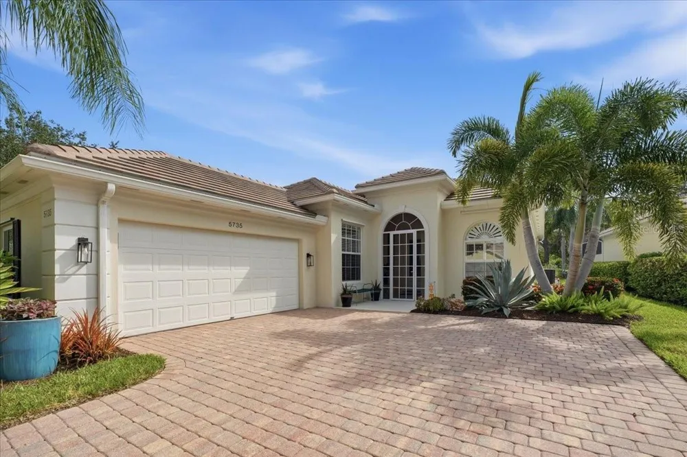 5735 FERRARA DRIVE Sarasota, FL 34238