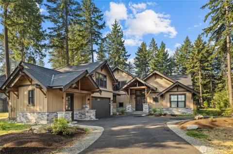 261 Farmhouse Way