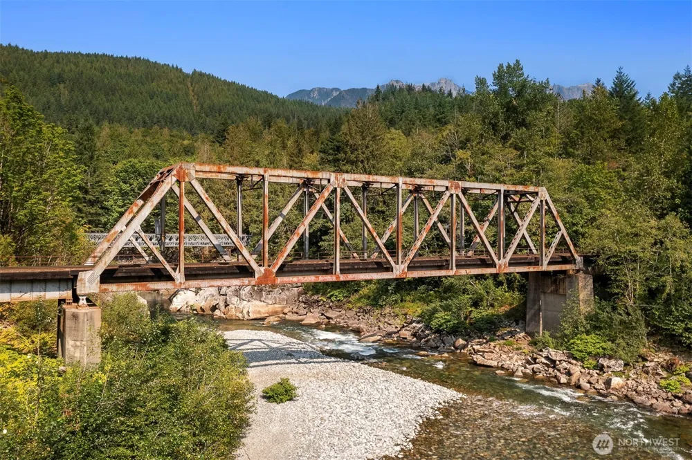 51833 217th Place SE Index, WA 98256