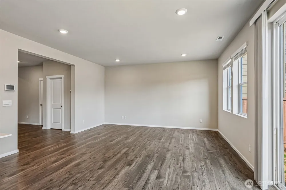 18910 Liberty Ridge Lane E Puyallup, WA 98374