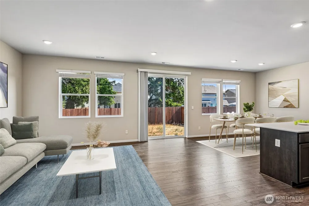 18910 Liberty Ridge Lane E Puyallup, WA 98374