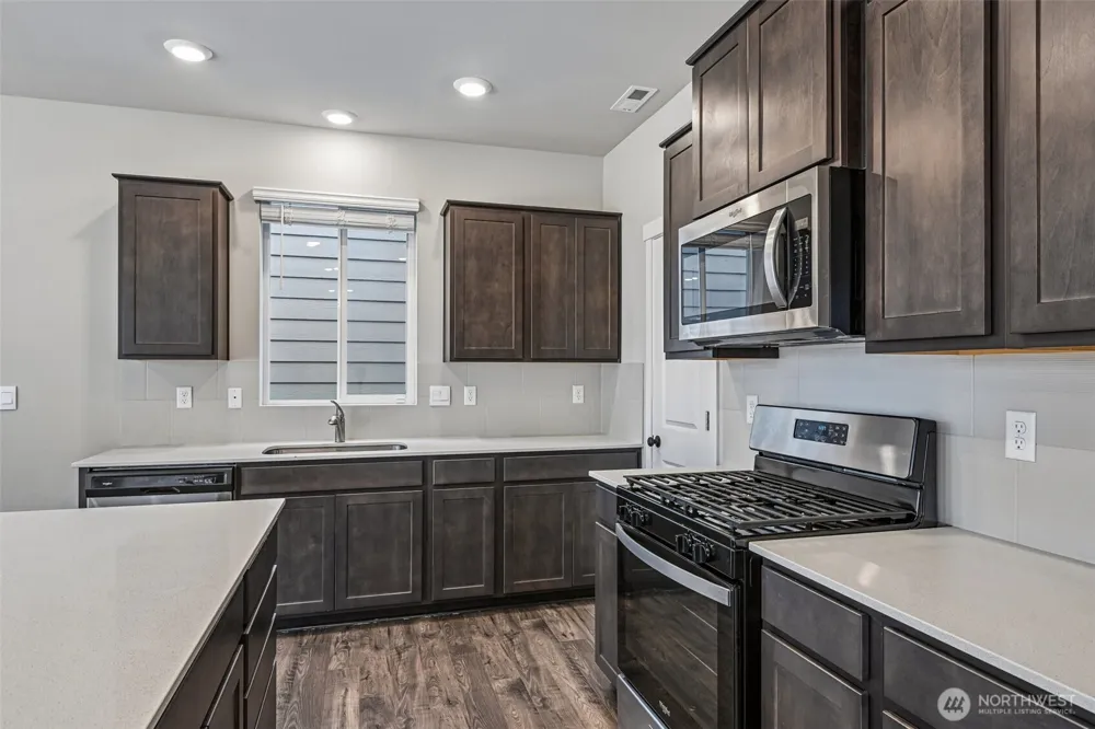 18910 Liberty Ridge Lane E Puyallup, WA 98374