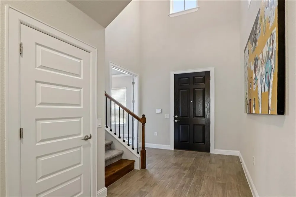 6905 Halesboro Drive Austin, TX 78736