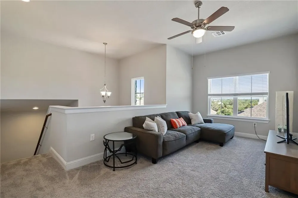 6905 Halesboro Drive Austin, TX 78736