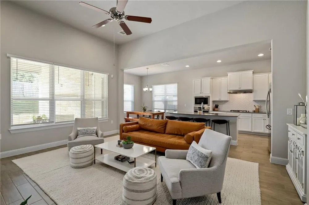 6905 Halesboro Drive Austin, TX 78736