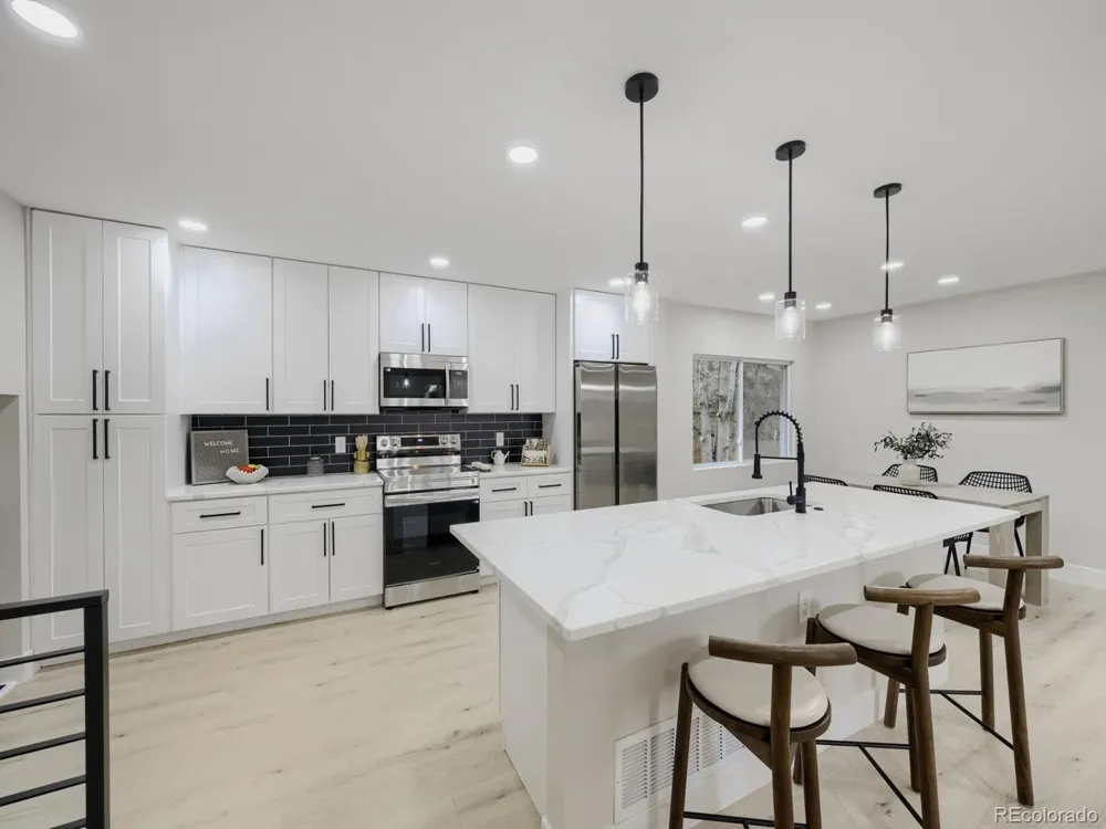 7555 S Madison Circle Littleton, CO 80122