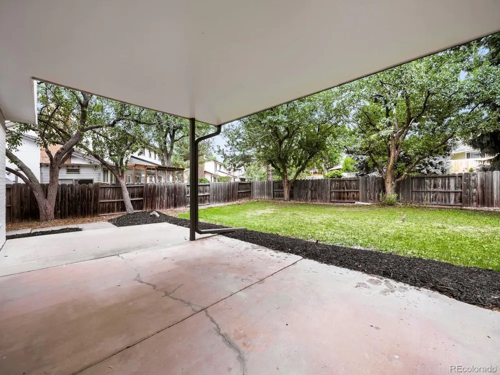 7555 S Madison Circle Littleton, CO 80122