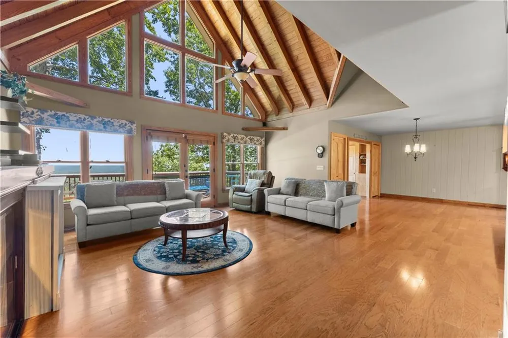 110 Yonah View Dahlonega, GA 30533