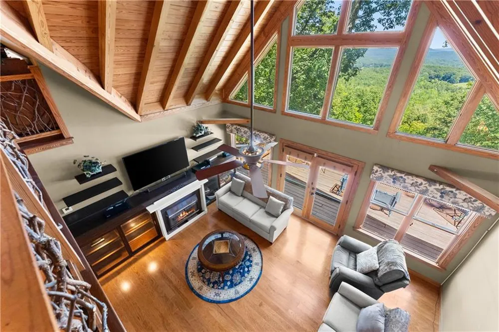 110 Yonah View Dahlonega, GA 30533
