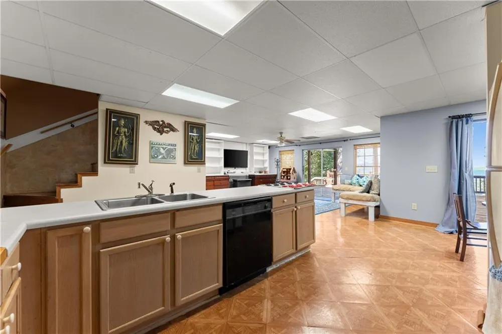 110 Yonah View Dahlonega, GA 30533