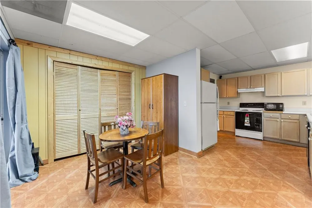 110 Yonah View Dahlonega, GA 30533