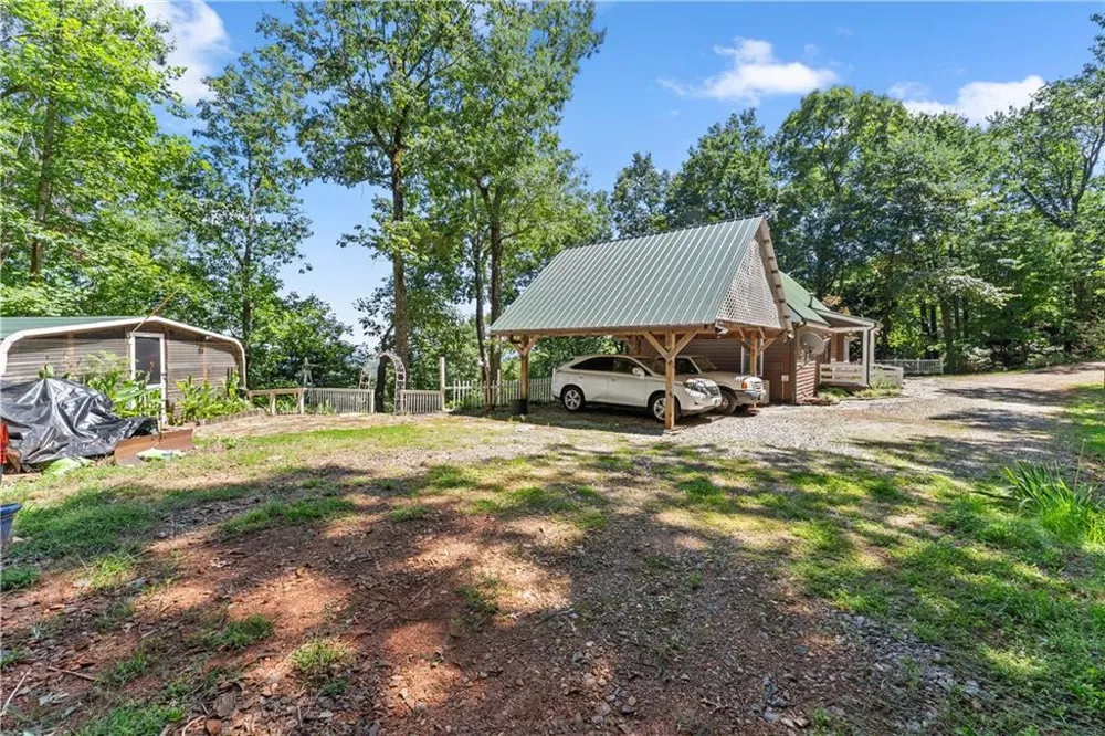 110 Yonah View Dahlonega, GA 30533
