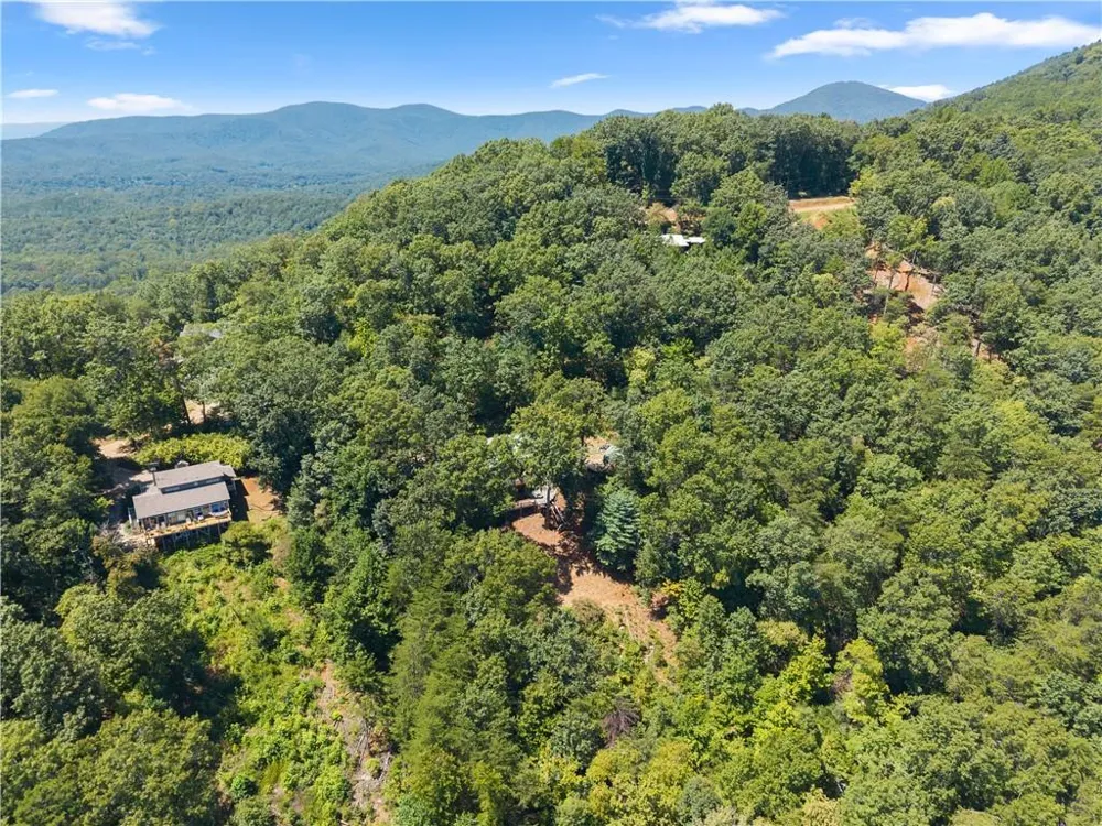110 Yonah View Dahlonega, GA 30533