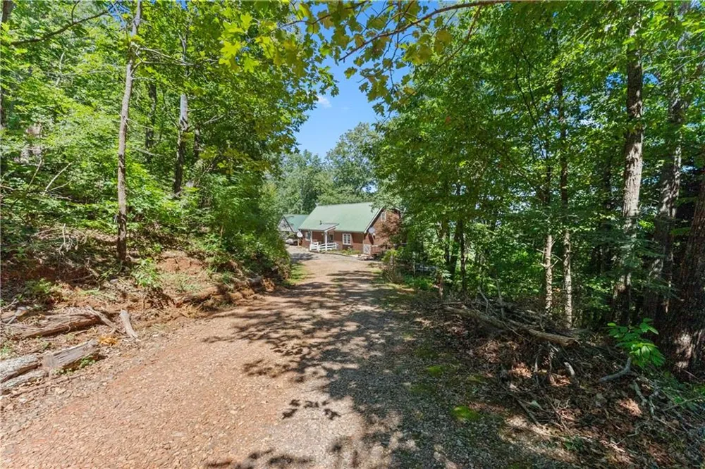 110 Yonah View Dahlonega, GA 30533