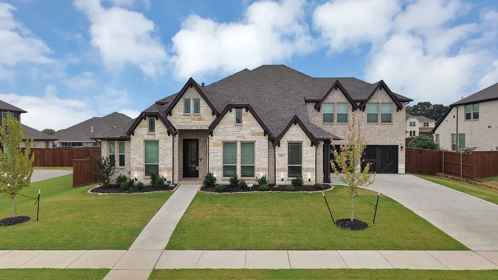 2303 Knapp Trail Mansfield, TX 76063
