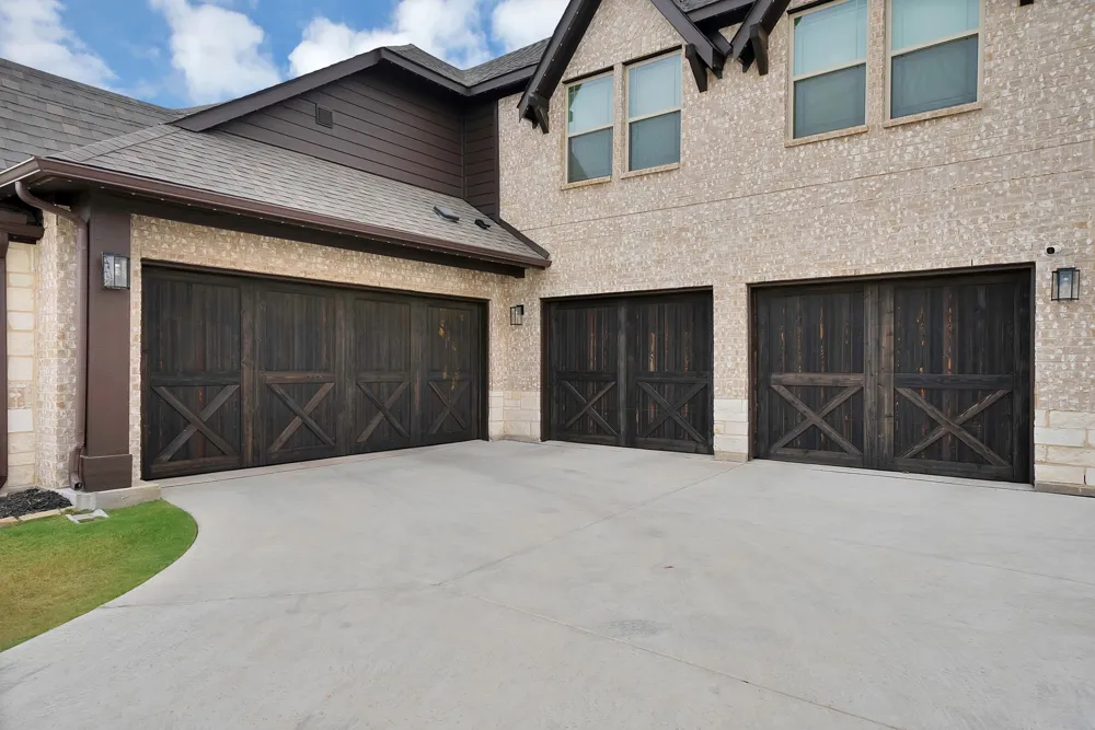 2303 Knapp Trail Mansfield, TX 76063