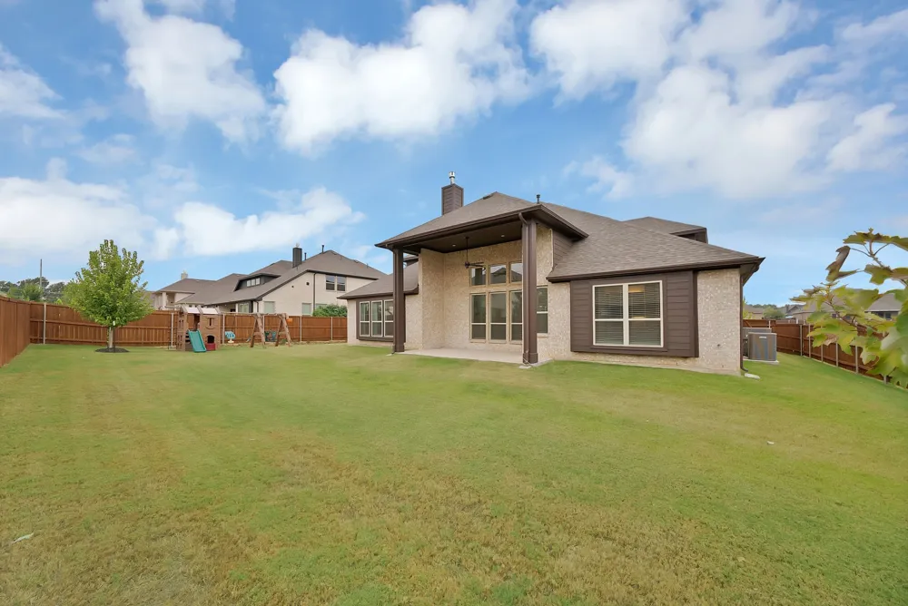 2303 Knapp Trail Mansfield, TX 76063