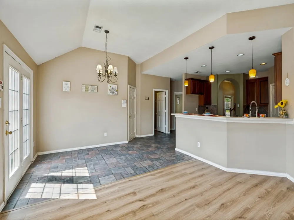 5908 Southmoor Lane The Colony, TX 75056