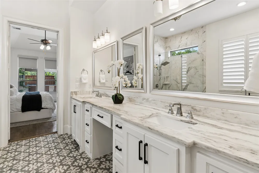 10215 Blackenhurst Lane Frisco, TX 75033